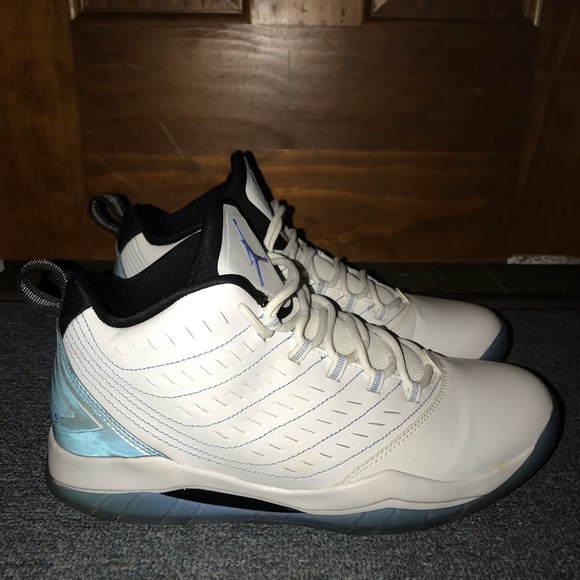 Air Jordan Velocity White Legend Blue and Black - Picture 3 of 7